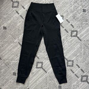 Athleta NWT Venice Jogger XST black